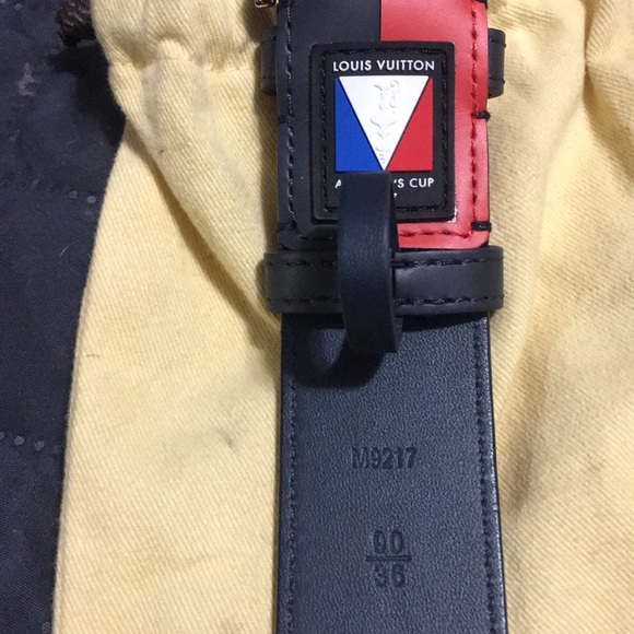 Authentic Luis Vuitton belt - Picture 2 of 3